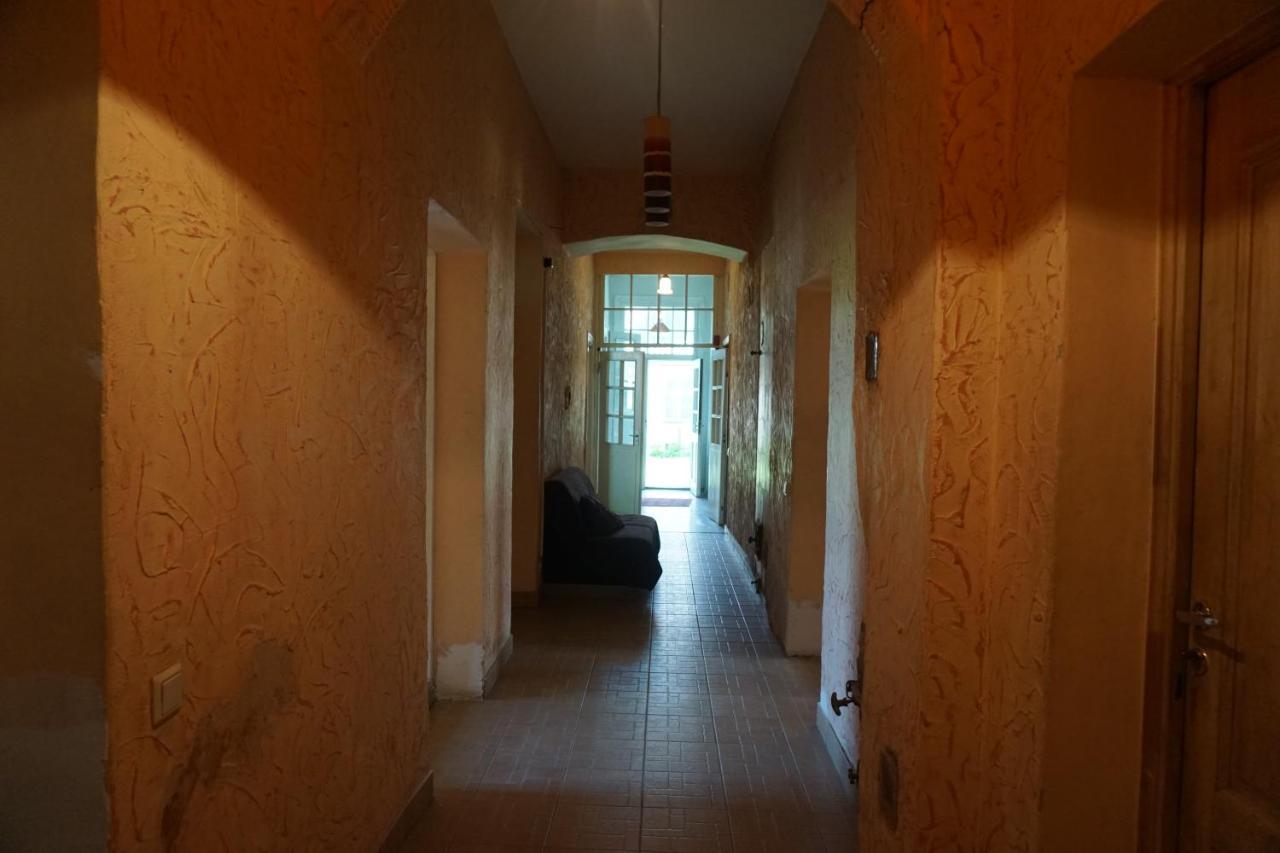 Pilskalnu Hostelis Kuldiga Exterior photo
