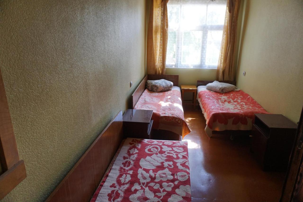 Pilskalnu Hostelis Kuldiga Exterior photo